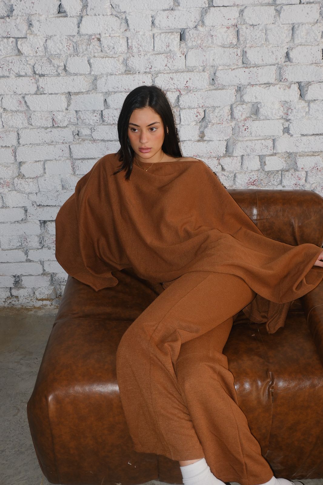 The Brown Poncho Set